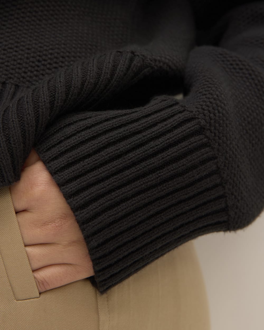 womens-cotton-honeycomb-square-crew-black