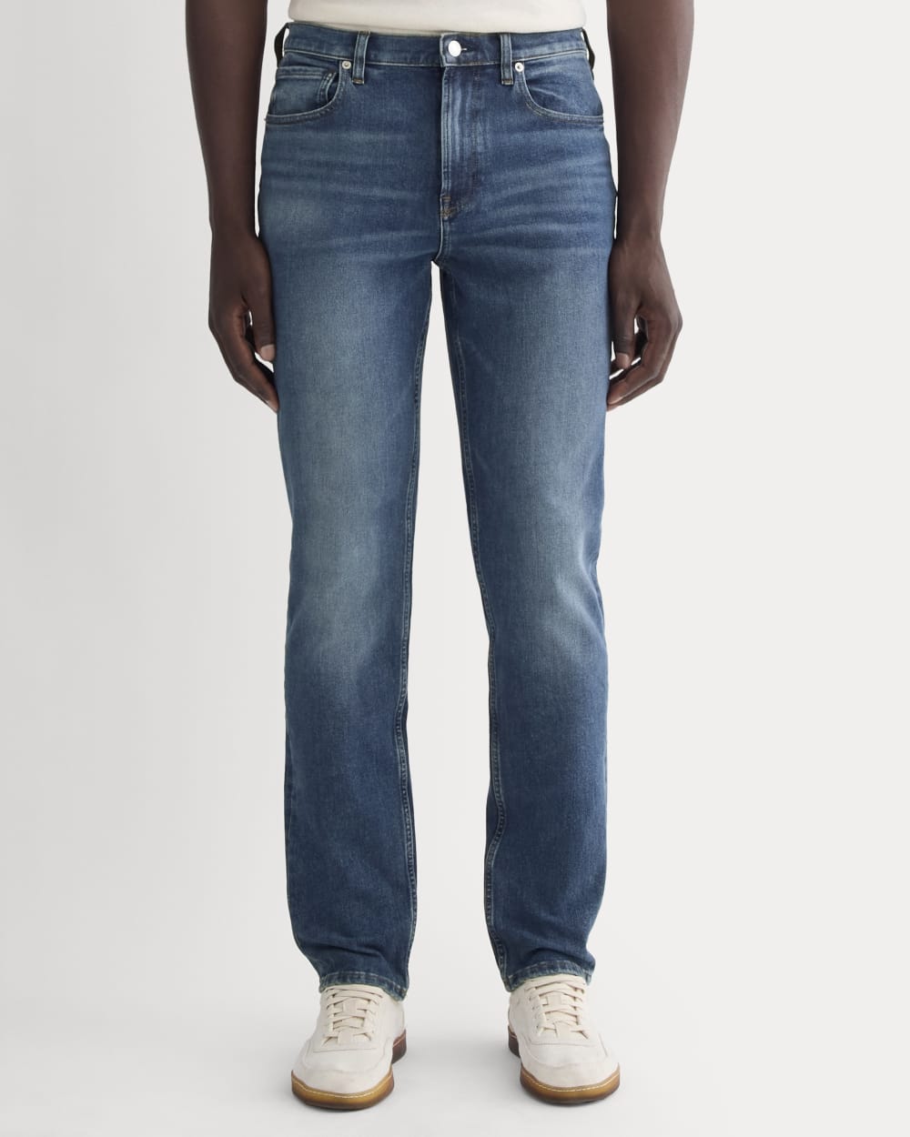 mens-relaxed-taper-fit-performance-jean-indigo-fade