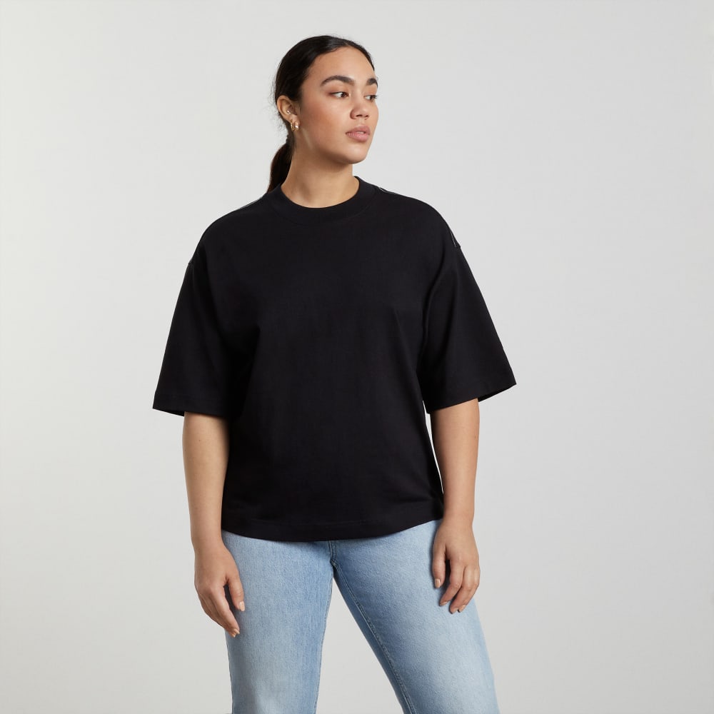 womens-premium-weight-tee-black | primary