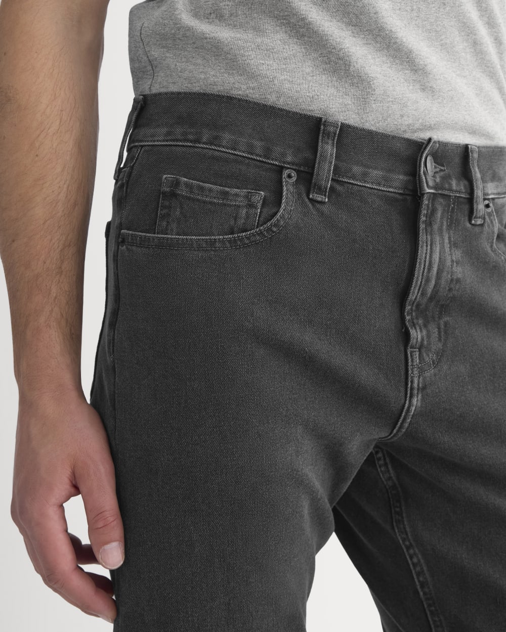 mens-straight-leg-stretch-jean-washed-black