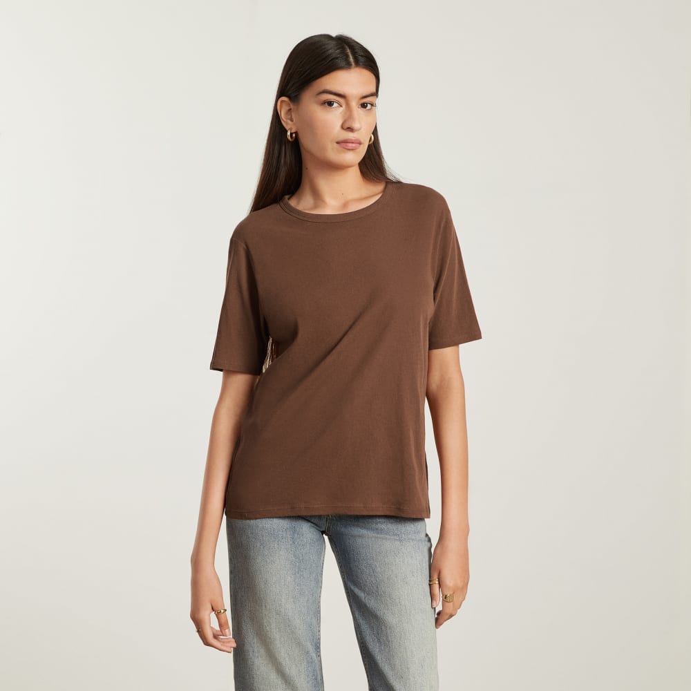 womens-air-oversized-crew-tee-walnut