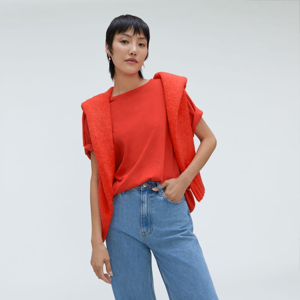 womens-air-oversized-crew-tee-red-orange