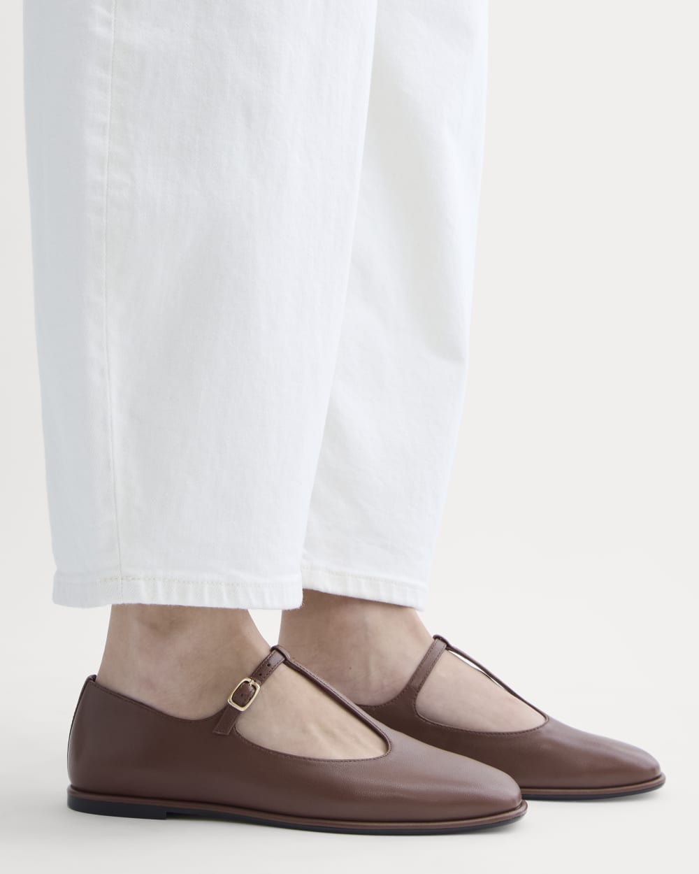 womens-leather-tstrap-sandal-rum