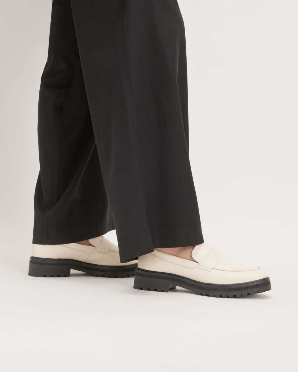 womens-lug-loafer-parchment | primary