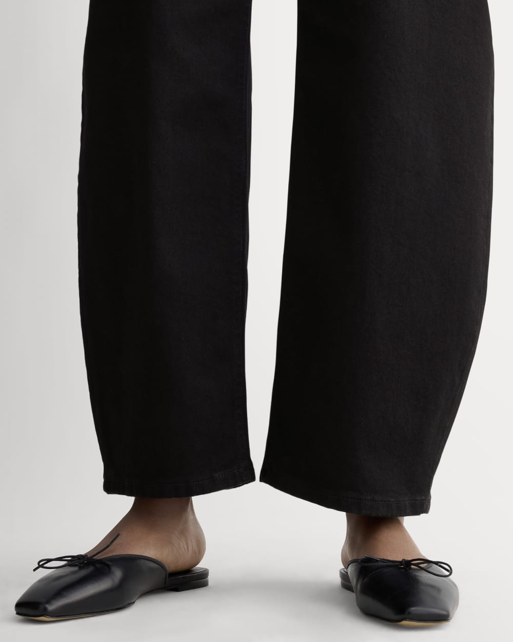 womens-way-high-curve-jean-washed-black