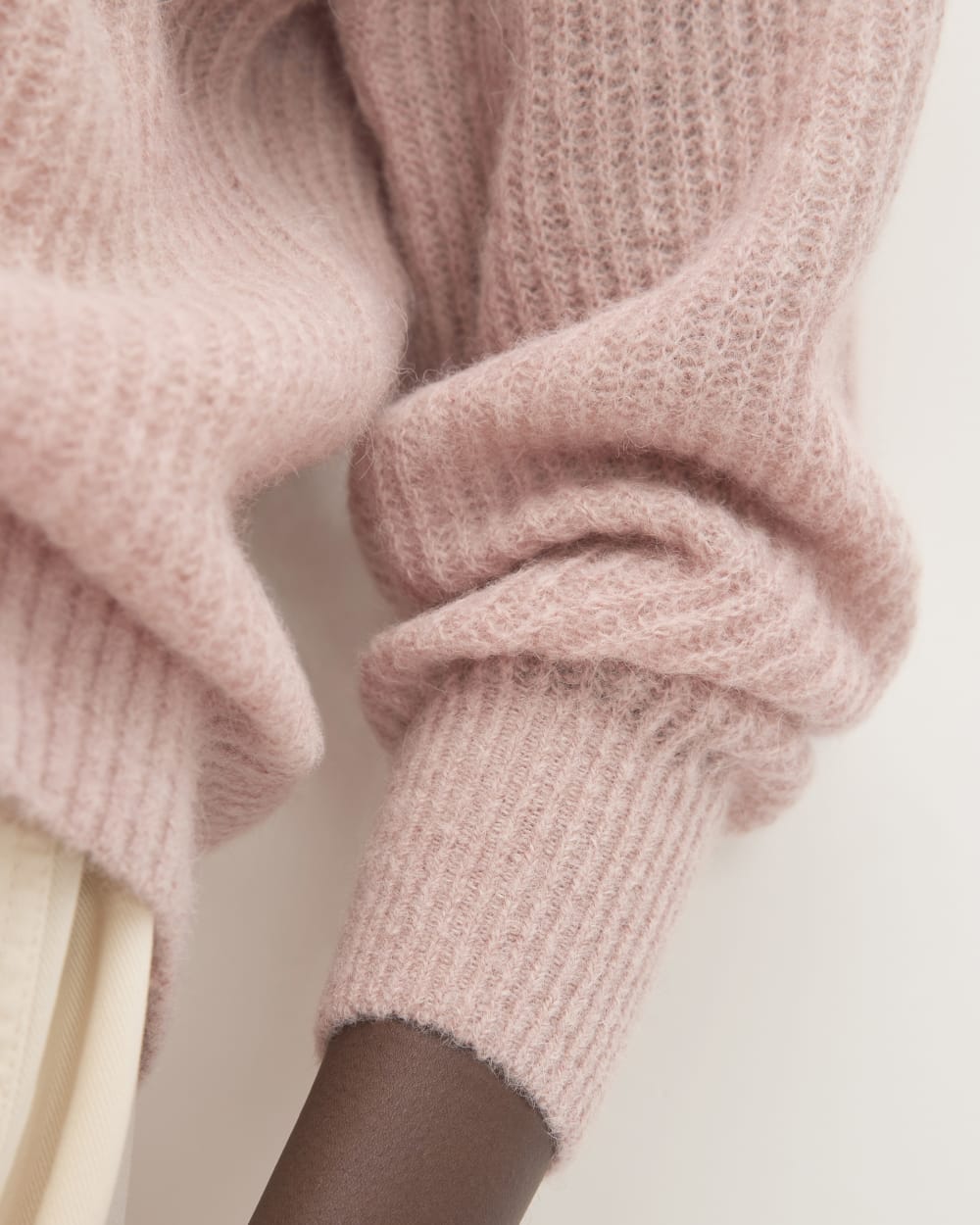 womens-alpaca-crew-cafe-creme